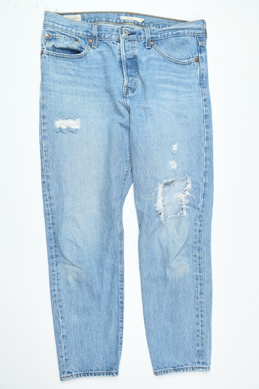 Levis Premium WEDGIE Fit Jeans Womens 31 Blue High-Rise Distressed Straight Leg